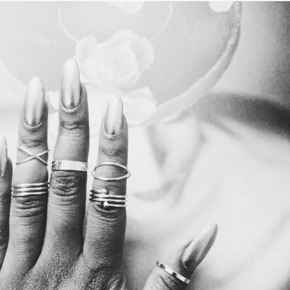 Minimal Silver Rings | silver midi ring set - Picture 2 of 3